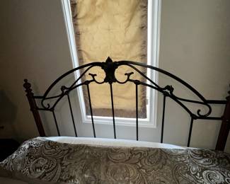 PRICE: $350
QUEEN-SIZE METAL AND WOOD BED-FRAME AND MATTRESS
64”W x 86”L x 53”H