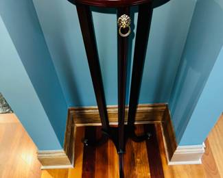 PRICE: $160
BOMBAY TALL ROUND PEDESTAL TABLE WITH LIONS
11.25”DIA x 40.5”H