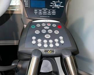 50% OFF ORIGINAL PRICE: $700
OCTANE FITNESS ELLIPTICAL
72”L x 27”W x 62”H