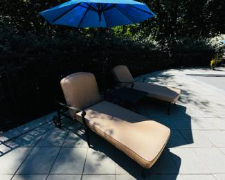 PRICE: $250 EACH FIRM
METAL WOODARD LANDGRAVE ADJUSTABLE CHAISE LOUNGE (4 AVAILABLE)
70”L x 29”W x 40.5”H