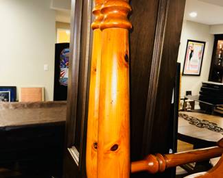 PRICE: $200 EDDIE BAUER OAK KING SIZE FOUR POST BED-FRAME
90”L x 84”W x 72”H