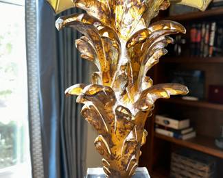50% OFF ORIGINAL PRICE: $200
BRASS & BURL MAR-A-LAGO ORNATE LAMP WITH BLACK SHADE