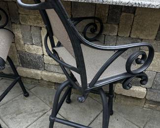 PRICE: $290 EACH FIRM
7 WOODARD SWIVEL OUTDOOR BAR STOOLS
21”W x 25”D x 47”H
FLOOR TO SEAT 29”
