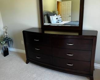 PRICE: $200
DARK WOODEN LIBERTY FURNITURE DRESSER WITH MIRROR
64”L x 19”D x 35.5”H
MIRROR 39.5”H x 41”W