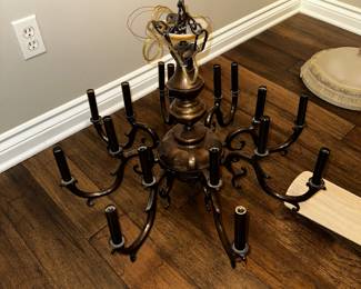 PRICE: $100
BROWN METAL CHANDALIER