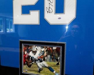 PRICE: $500
SANDERS SIGNED JERSEY FRAMED