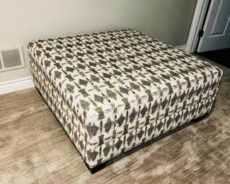 PRICE: $750 FIRM WAS: $1,100
STICKLEY FURNITURE LARGE SQUARE COCKTAIL OTTOMAN ( LIKE NEW CONDITION-RETAIL $3,500)
43”L x 43”W x 18”H