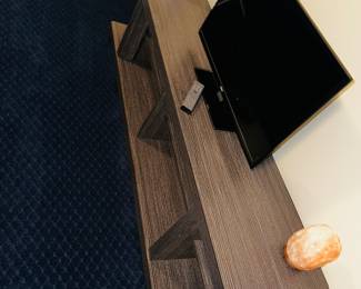 PRICE: $100
MODERN TV STAND
71”L x 16”D x 20.5”H