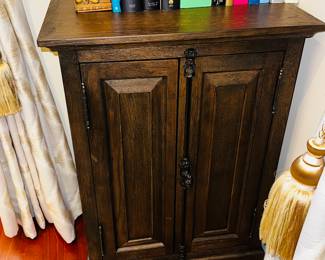 20% OFF ORIGINAL PRICE: $500
RESTORATION HARDWARE FRENCH DOOR CABINET
24”W x 18”D x 34”H