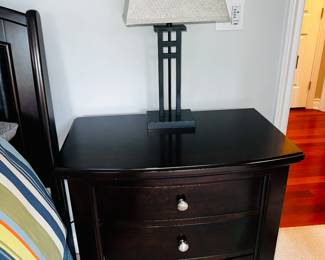PRICE: $500
MODERN DARK BROWN QUEEN SIZE BEDROOM SET
DARK BROWN TALL CHEST OF DRAWERS
46”W x 20.5”D x 52”H
QUEEN SIZE BED WITH DRAWERS
64”W x 90” L x 50.5”H
2 NIGHTSTANDS
30”W x 18”D x 29.5”H