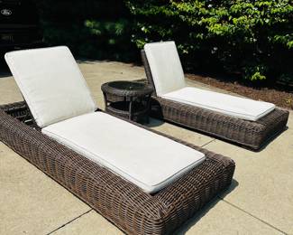 PRICE $450
RH RESTORATION HARDWARE WICKER LOUNGER -4 AVAILABLE
90”L x 37”W x 10”H
ADJUSTABLE BACKSIDE