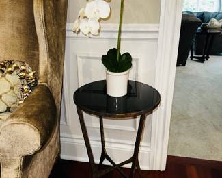 PRICE: $220
BLACK GLASS METAL BASE ROUND SIDE TABLE