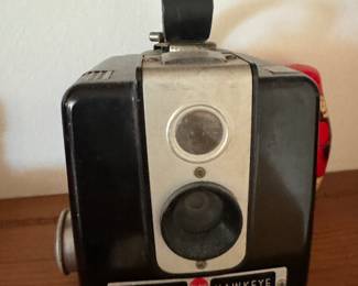Brownie Hawkeye Camera 
