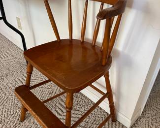 Wood Highchair 