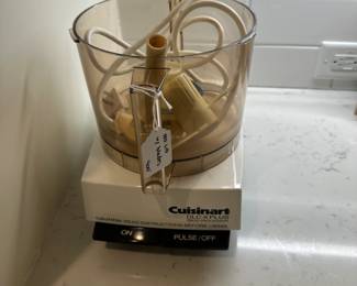 P134 - $400. Cuisinart DLC-X PLUS. NO LID/CHUTE. Extra Blades and rack included. 