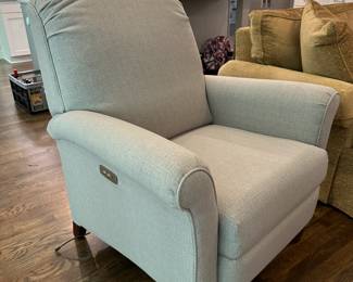 P20 - $375. La-Z-Boy power/electric recliner (not a lift chair - just electric recline) Measures 32" wide x 32" deep  x 40" tall. Like new condition. Very comfortable!