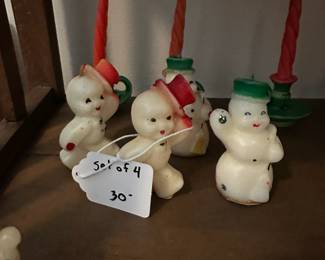 P172 - $30. Set of 4 Vintage Snowman Candles. 