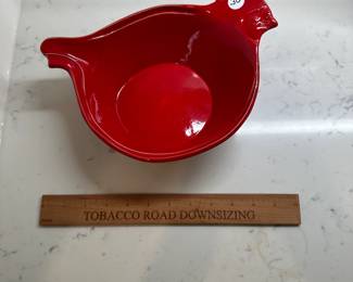 P137 - $30 Vietri Cardinal Dish. 