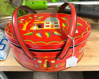 P195 - $30 vintage tin with lid & handles