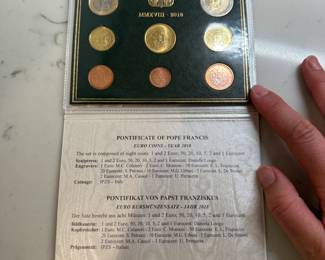 P154 - $35 Pontificate of Pope Francis Coins 2018. 