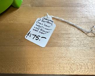 P190 - $175 Greenworks Yard Tools. 2 Batteries & Chargers. Chainsaw, Hedge Trimmer, Leaf Blower, Weed Eater. 