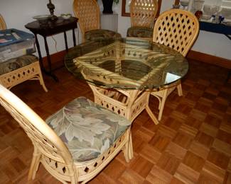 Glass top table w/ 5 chairs