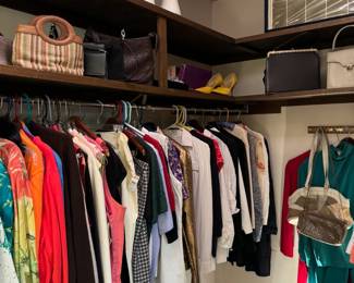 There is a huge clothing collection here! Pretty even mix of newer and more contemporary clothing (Talbots, Don Caster, Land's End, Eddie Bauer) as well as an amazing vintage (70s-90s) selection of women’s clothing.  (mens too just not in this picture!)  But for the most part, a lot of L and XL. Lots of sizes 12-18