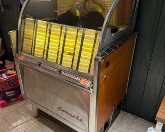 1958 Wurlitzer Console Jukebox, model 2200! 36x27x53" 