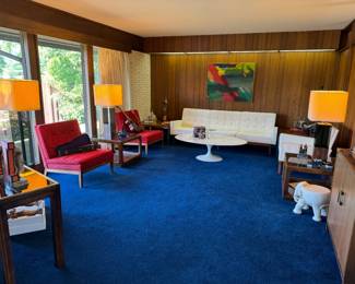 All Knoll furniture. Knoll couch and three chairs are all crunchy, but structurally in great shape!