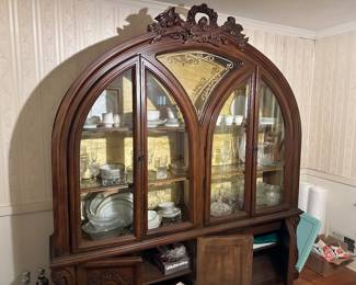 Custom-made China cabinet