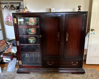 MCM Entertainment Center