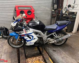 2003 Suzuki SV1000 Motorcycle