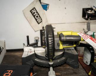 Ryobi compound miter table saw