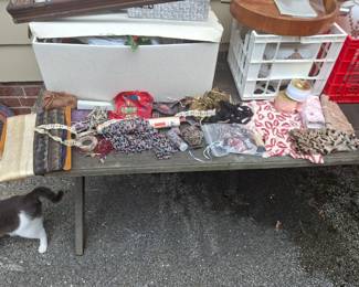 VINTAGE SEWING NOTIONS