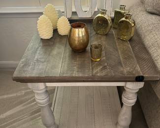 Gently used furnishings 