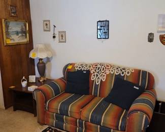 Sante' Fe Style Loveseat