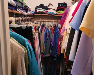 Vintage Women's Clothing