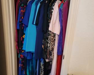 Vintage Women's Clothing