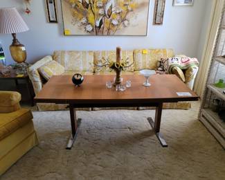 MCM Teakwood Extendable Coffee Table