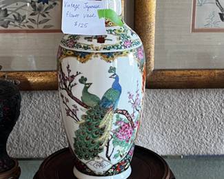 Japanese flower vase 