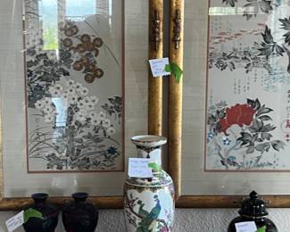 Vases and Japanese paintings 
