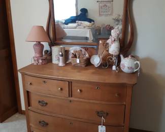 Another antique dresser.  This one is a little taller than the other one.  It is also in the bedroom to the left, same as the QUILTS!!!