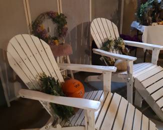 Both of these chairs need tightening up/repair, and they are priced with that in mind.