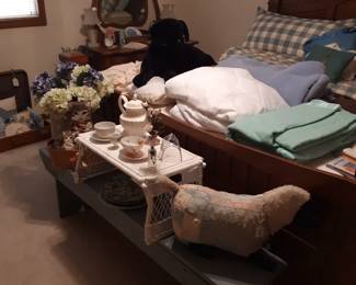 What?  You can't see anything because the picture is too dark?  My bad.  Think of it as a mystery.  What are you going to find in there?  No way of knowing.