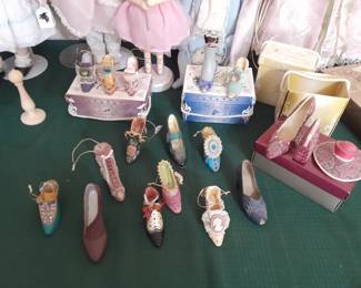Small Victorian shoes decor