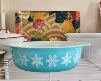 Pyrex Snowflake