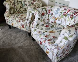 Great fabric!! Matching love seat available