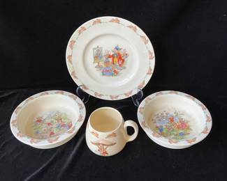 https://www.auctionninja.com/meadowlark-estate-services/sales/details/fabulous-fine-china-crystal-jewelry-and-collectibles--3.html