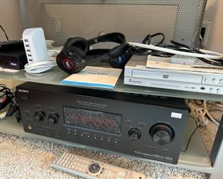 CyberHome CH-DVD 300, Sony STR-DG800, Roku N1000, 3D Luxe HBS-800 Stereo Headset