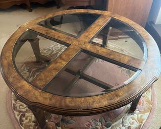 coffee table/rug eligible for presale